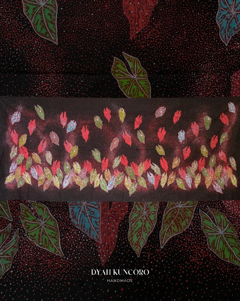 Copy of Coklat dan Krem Elegan Diskon Parfum Kiriman Instagram (8).webp